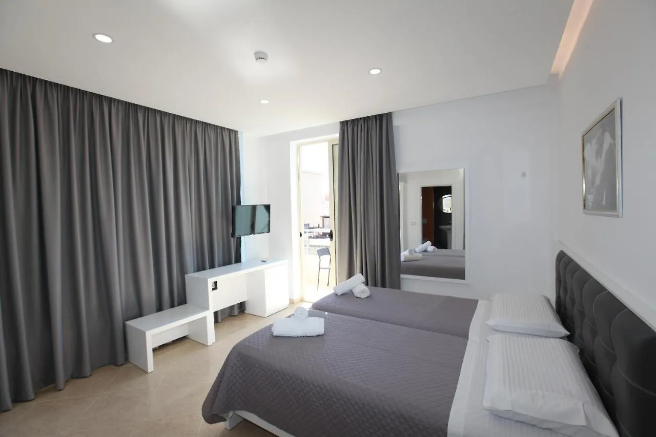 Nika Hotel Sarande