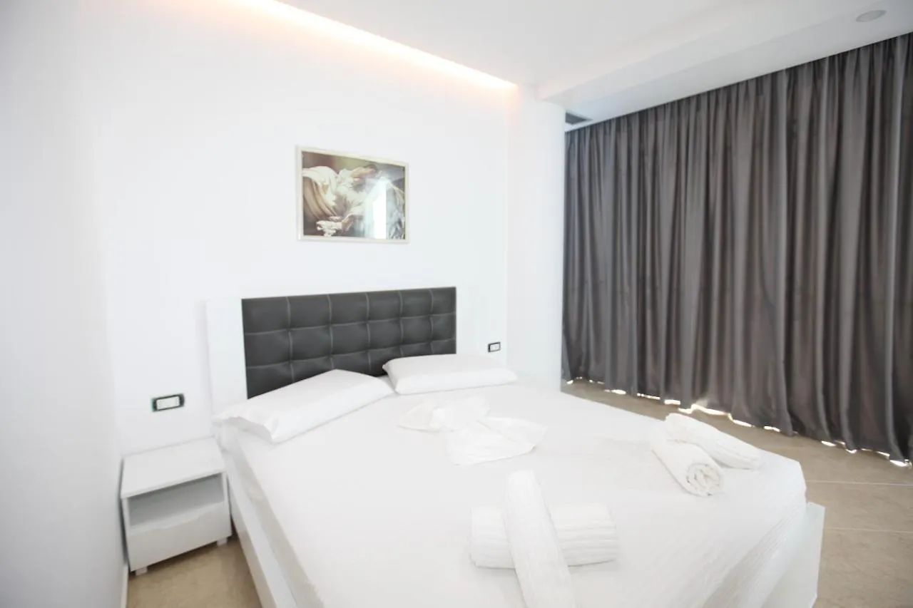 Nika Hotel Σαράντα