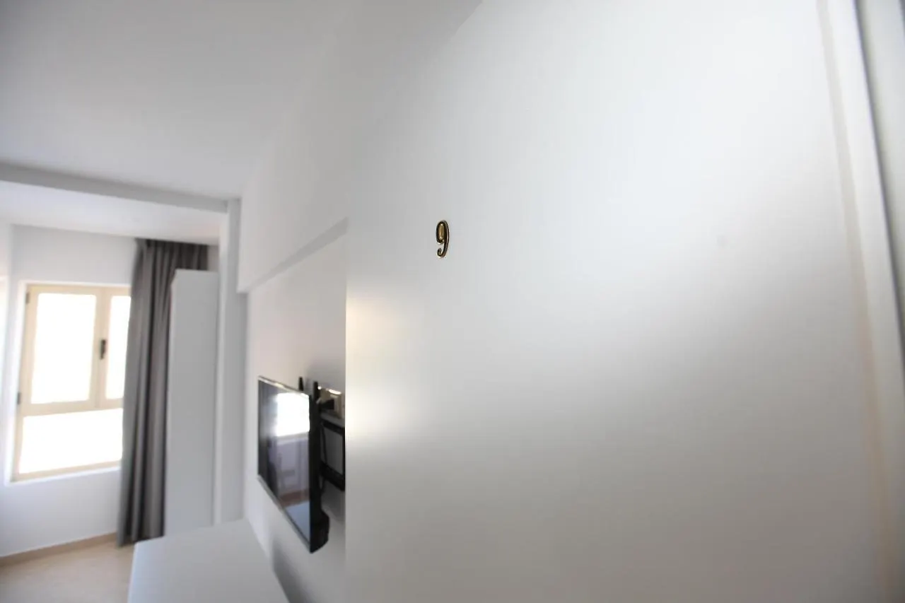 Nika Hotel Σαράντα